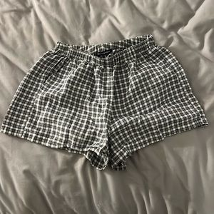 Brandy Melville plaid shorts